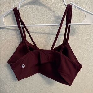 Lululemon like a cloud bra
